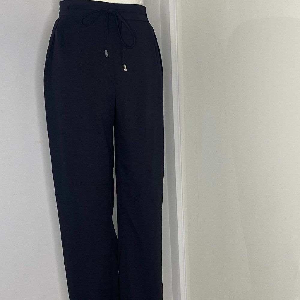Fluid pant